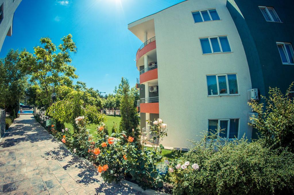 Gt Green Fort Beach Apartments Pantai Sunny Bagian luar foto