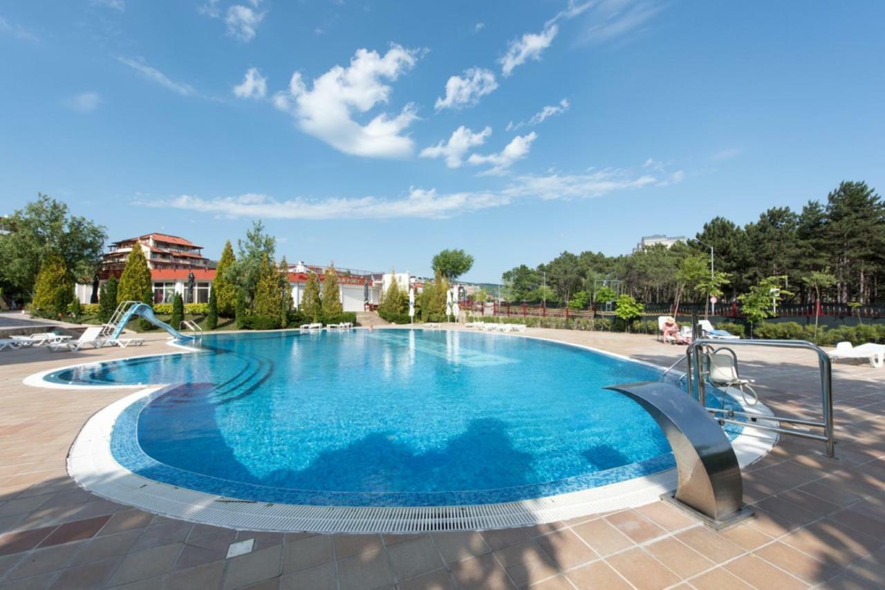 Gt Green Fort Beach Apartments Pantai Sunny Bagian luar foto